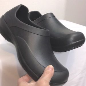 TredSafe Slip-Resistant Clog EUC